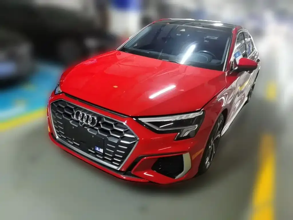 Audi A3 — фото 1