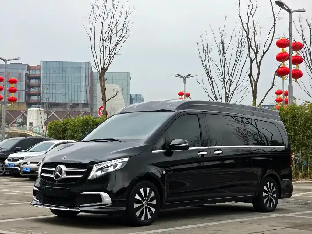 Mercedes-Benz Vito — фото 1
