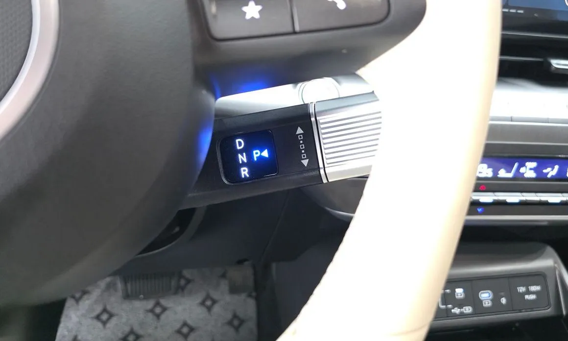 Hyundai Kona — фото 2