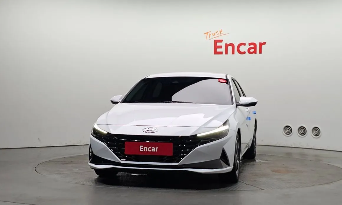 Hyundai AVANTE — фото 2
