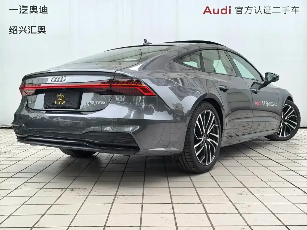 Audi A7 — фото 10