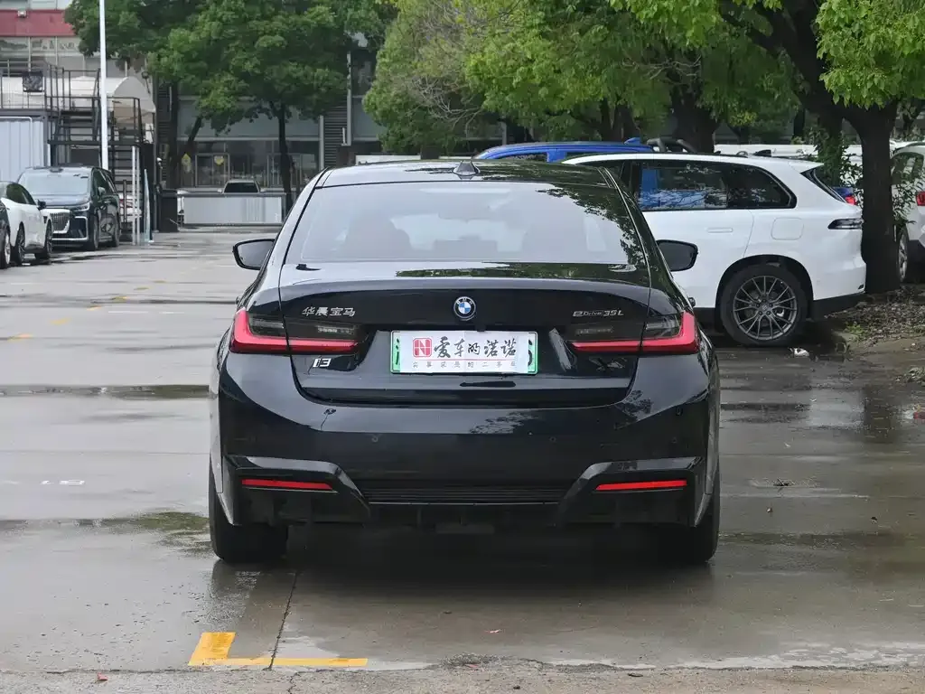 BMW i3 — фото 6