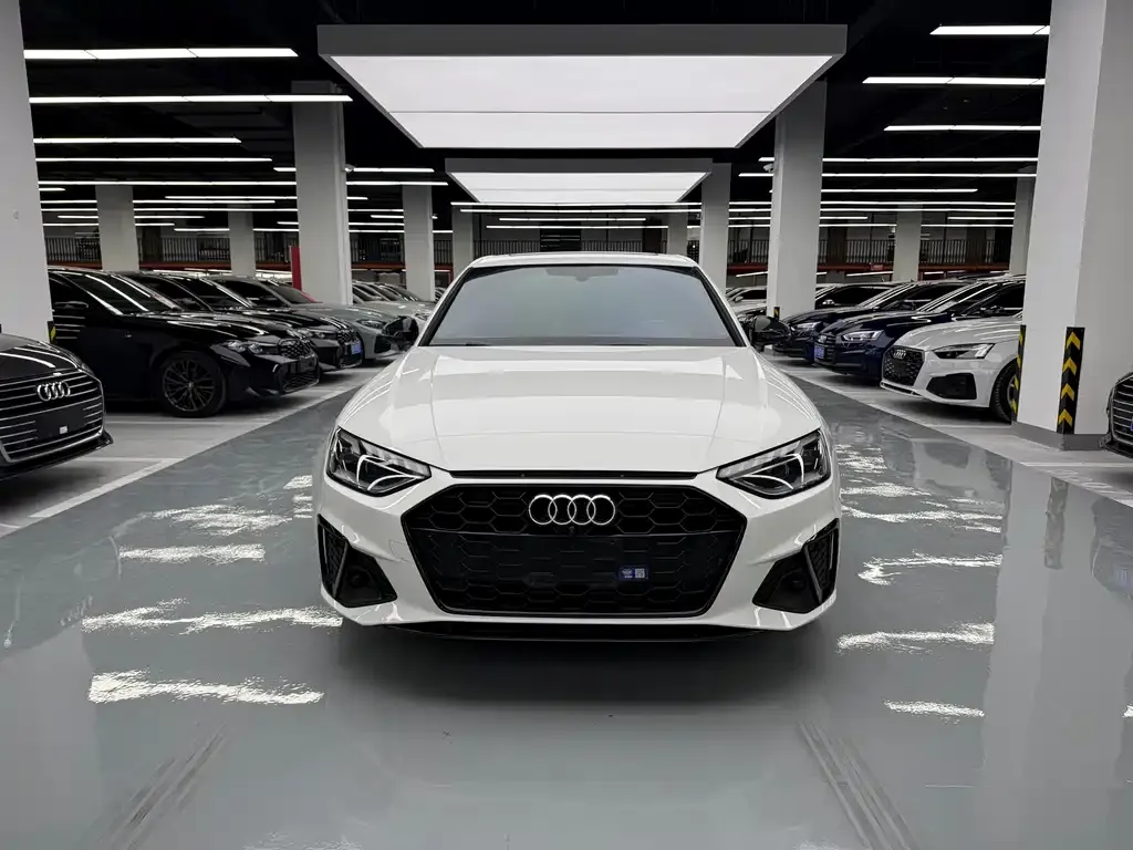 Audi A4L — фото 4