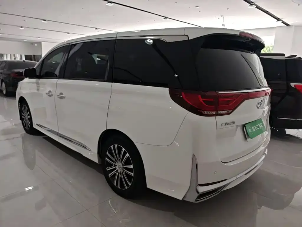 GAC Motor Trumpchi M8 — фото 3