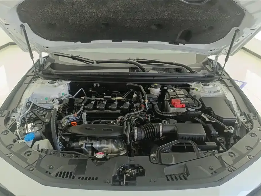 Honda Inspire 2024 из CN, фото 9