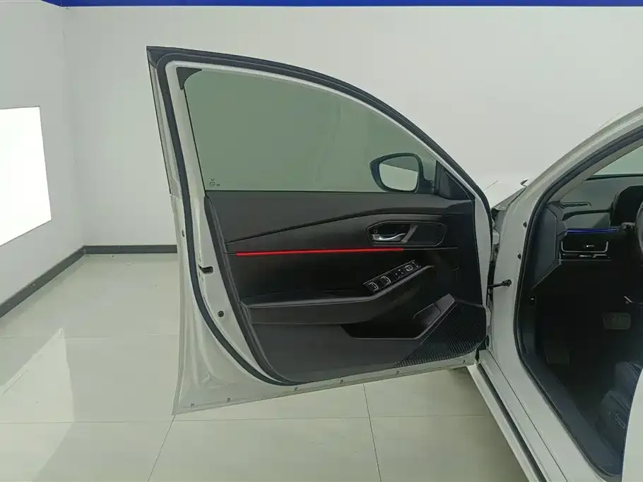 Honda Inspire 2024 из CN, фото 7