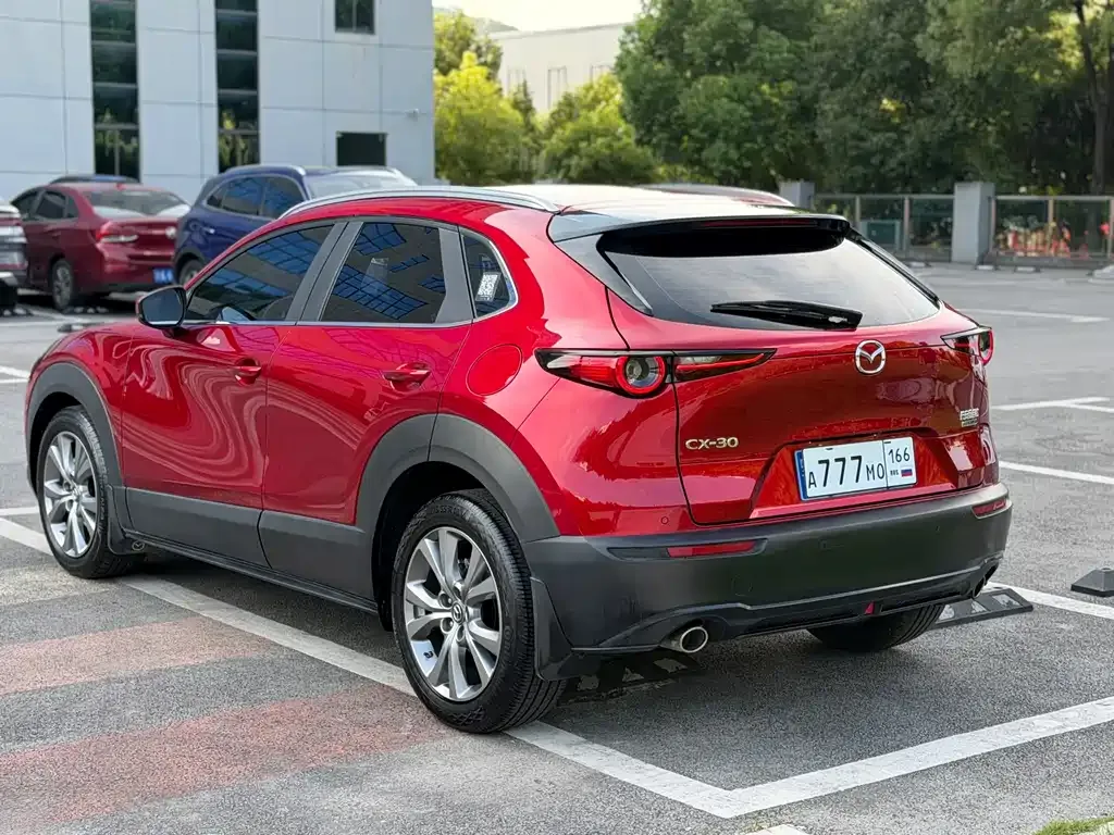 Mazda CX-30 — фото 9