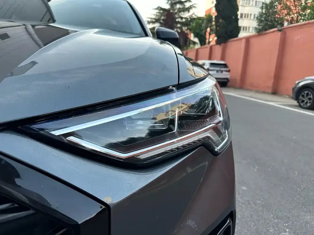 Audi Q3 Sportback — фото 5