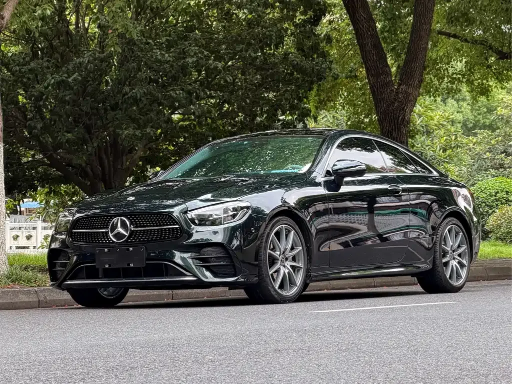Mercedes-Benz E-Class (Import) — фото 1