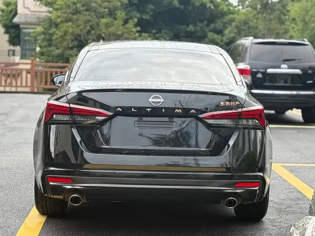 Nissan Teana — фото 2