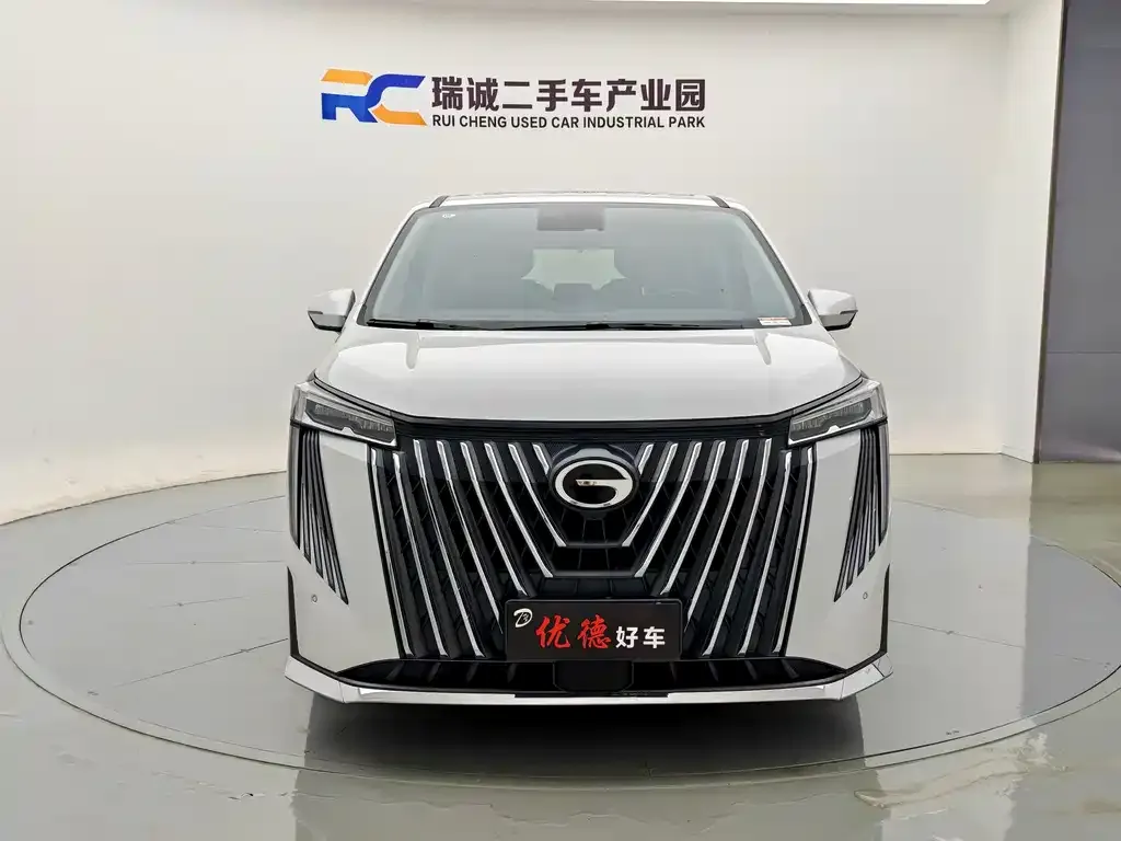 GAC Motor Trumpchi M8 — фото 2