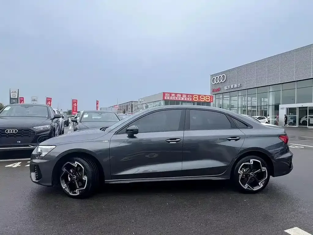 Audi A3 2022 из CN, фото 5