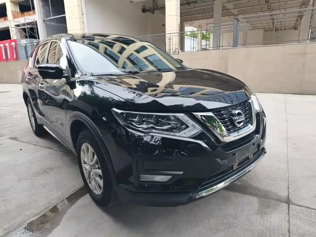 Nissan X-Trail — фото 6