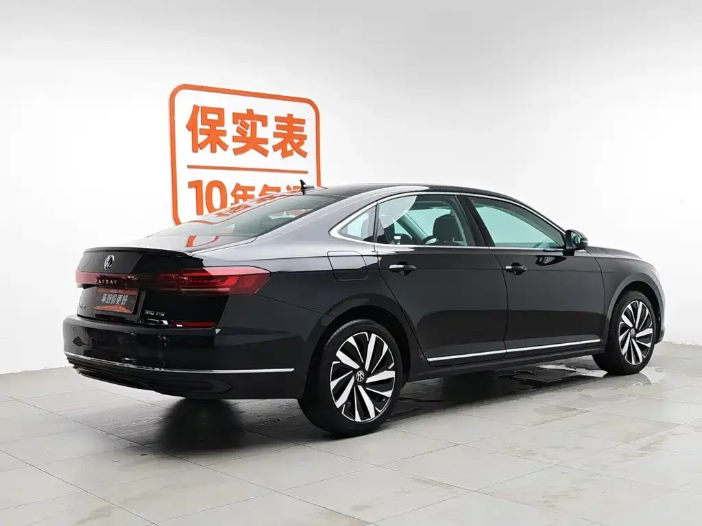Volkswagen Passat — фото 3