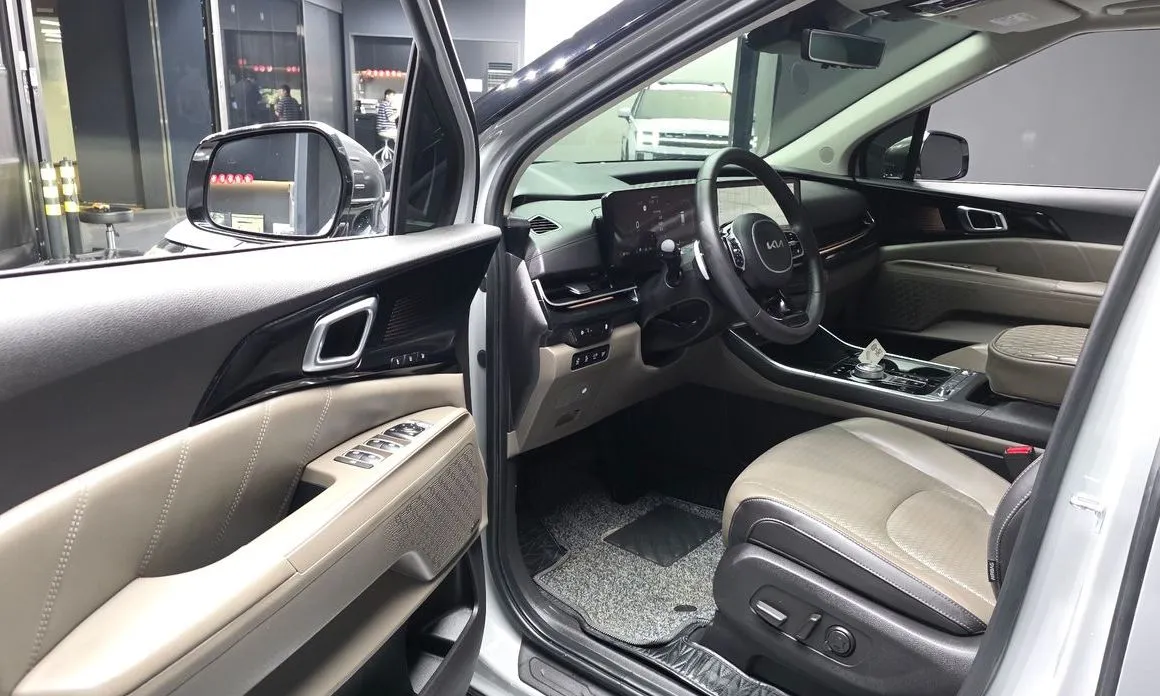 Kia Carnival 2024 из KR, фото 8