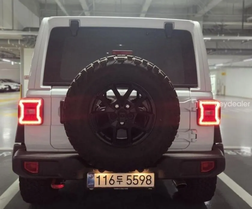 Jeep Wrangler — фото 4