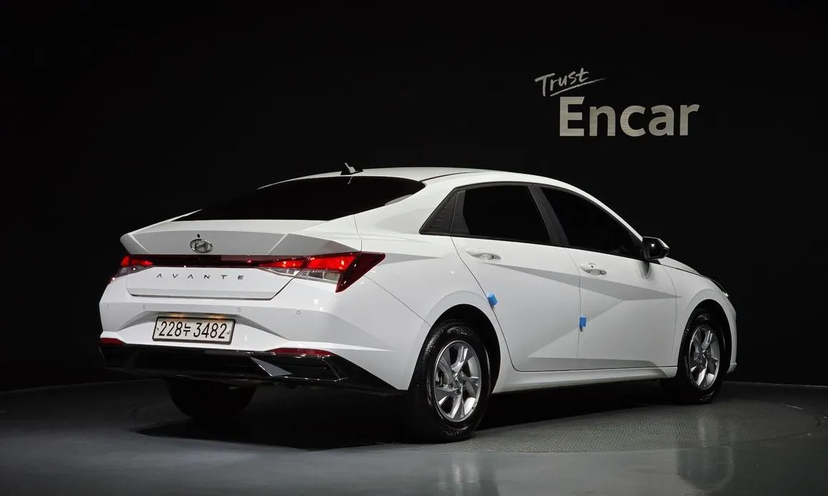 Hyundai AVANTE — фото 9