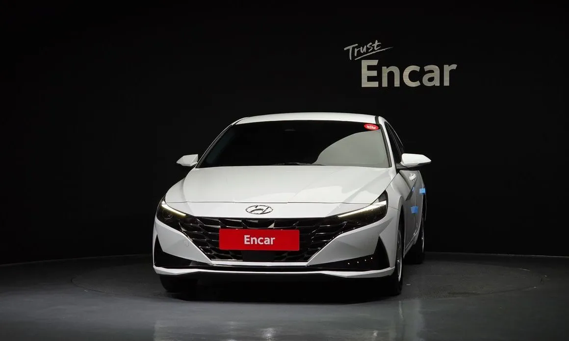 Hyundai AVANTE — фото 3