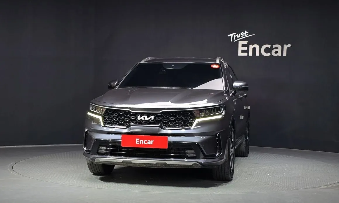 Kia Sorento — фото 8