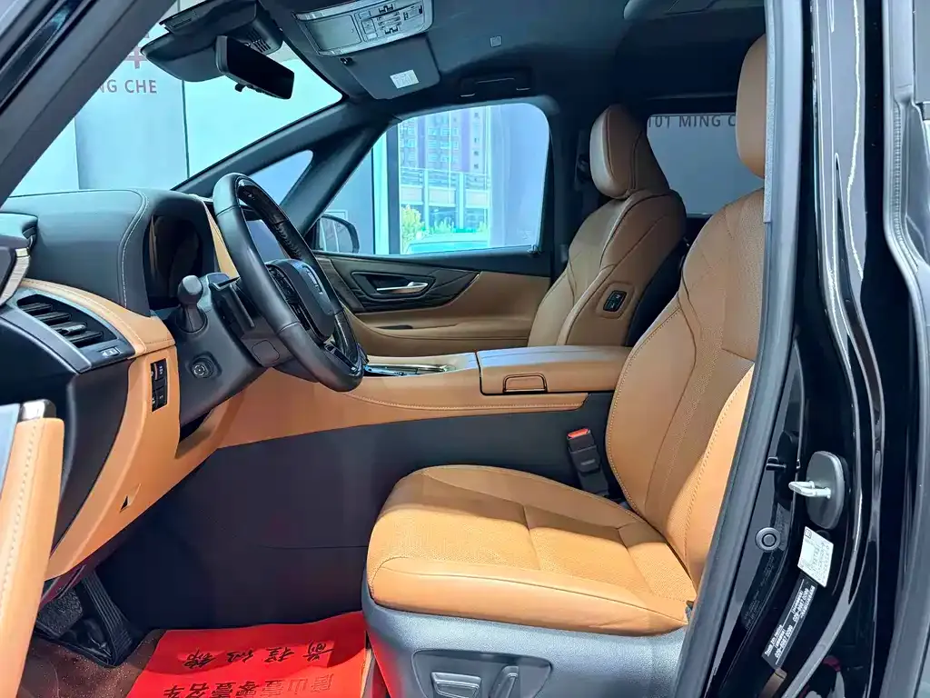 Toyota Vellfire — фото 8
