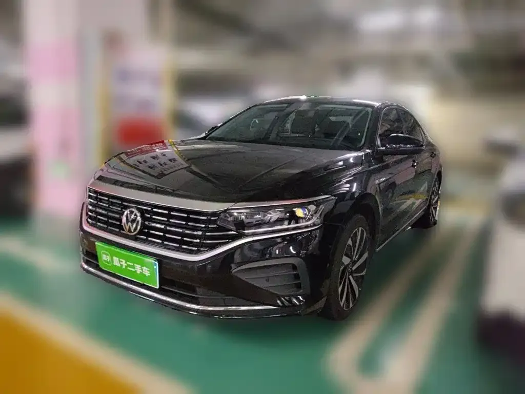 Volkswagen Passat — фото 5