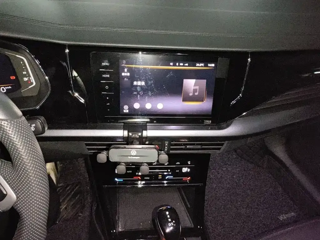 Volkswagen Passat — фото 9