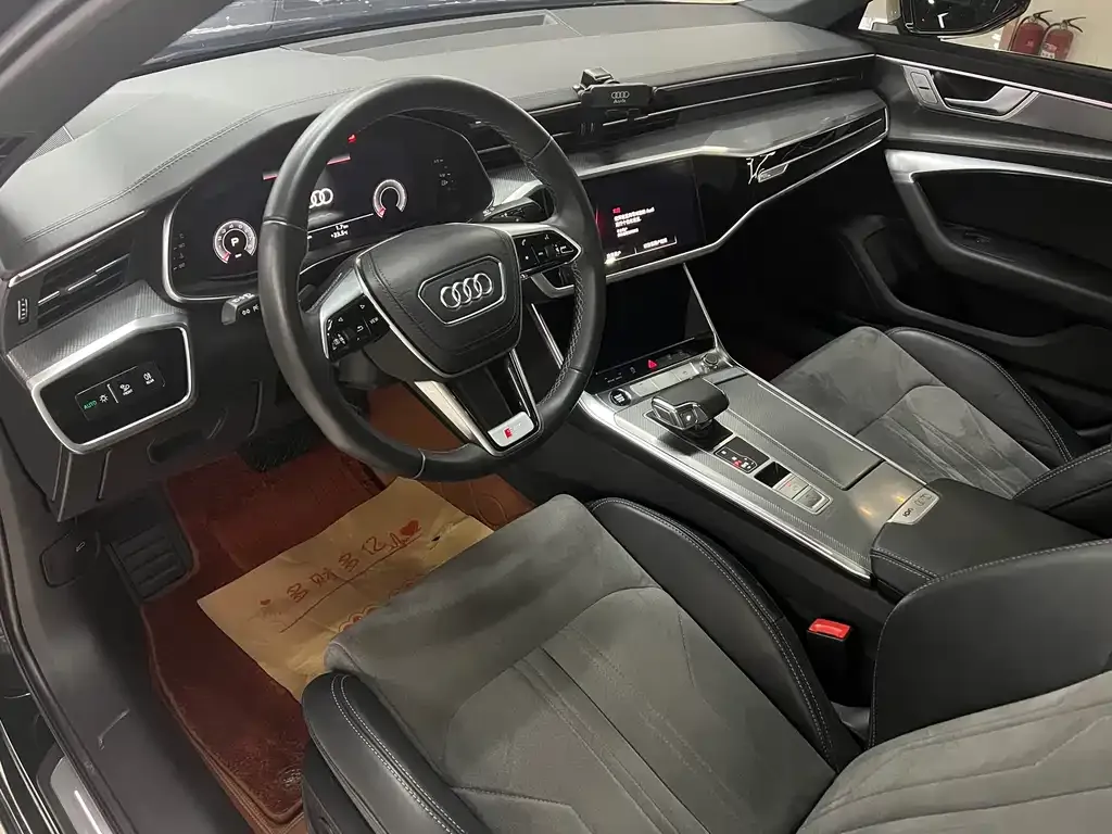 Audi A6L 2024 из CN, фото 6