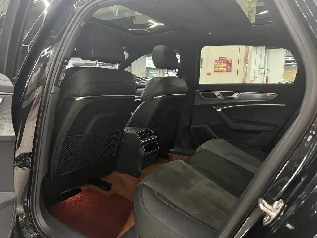 Audi A6L 2024 из CN, фото 3