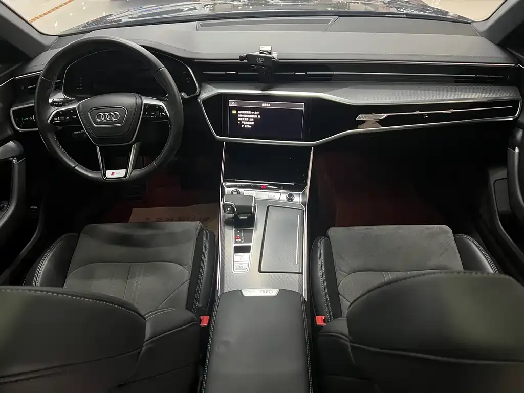 Audi A6L 2024 из CN, фото 5