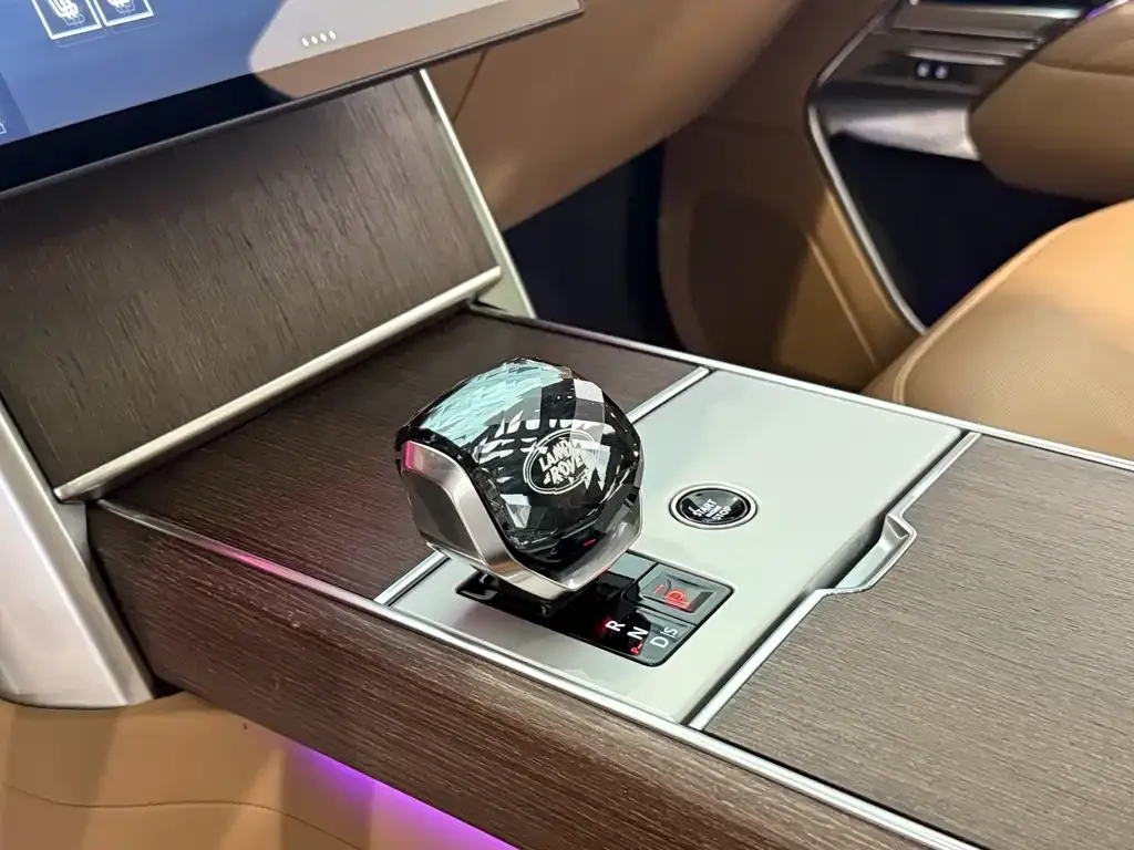 Land Rover Range Rover — фото 10
