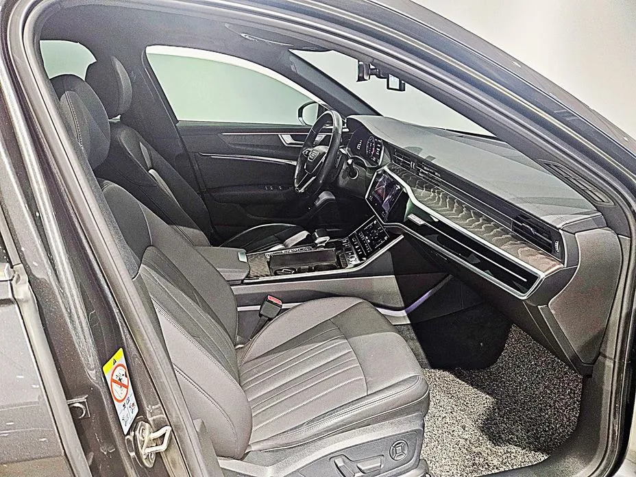 Audi A6 — фото 2