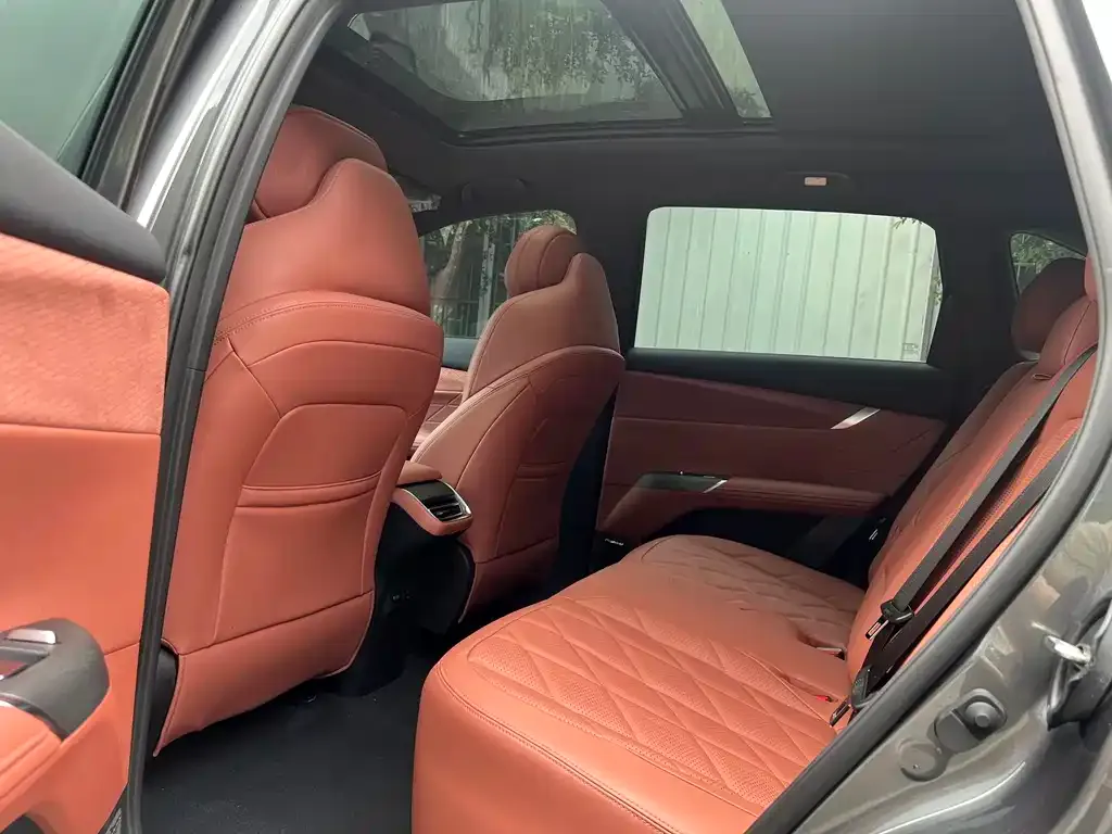 Changan CS75PLUS — фото 4
