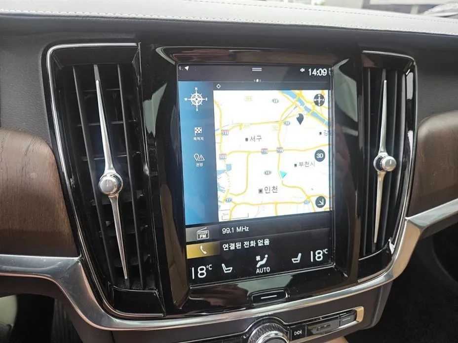 Volvo S90 2021 из KR, фото 3