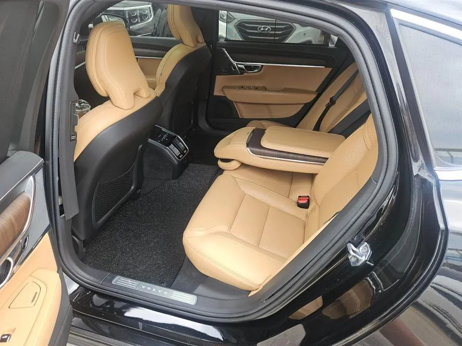 Volvo S90 2021 из KR, фото 7