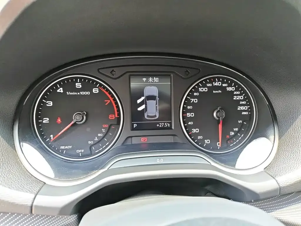 Audi Q2L 2021 из CN, фото 8