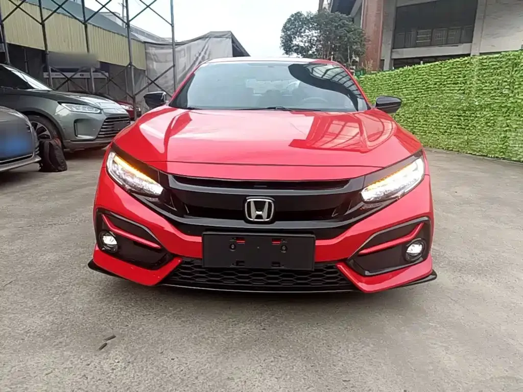 Honda Civic — фото 8