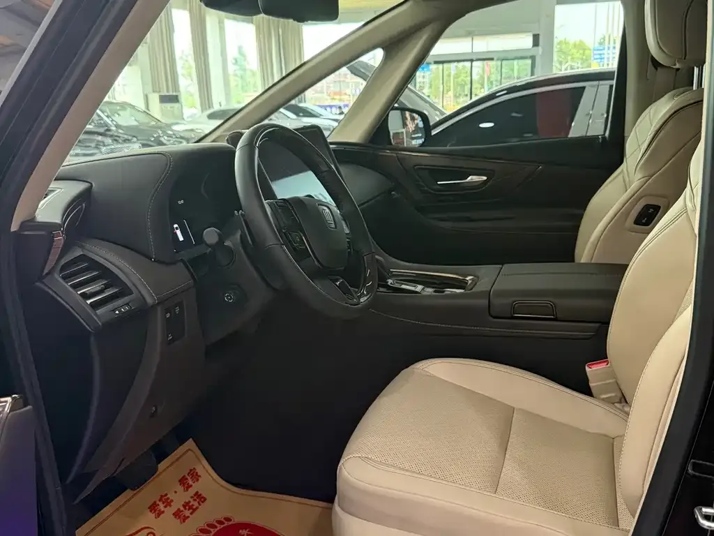 Toyota Vellfire — фото 5
