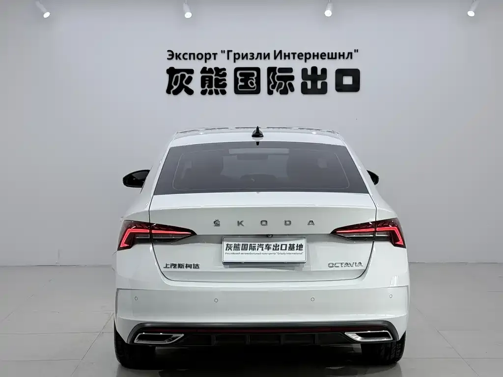 Skoda Octavia — фото 6