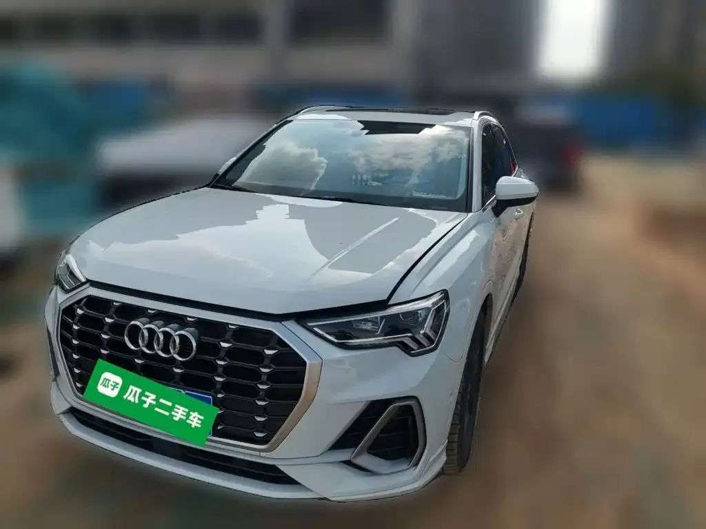 Audi Q3 — фото 5