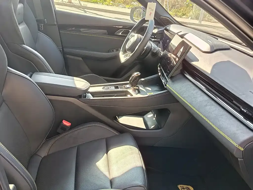 Lynk & Co 03 — фото 4