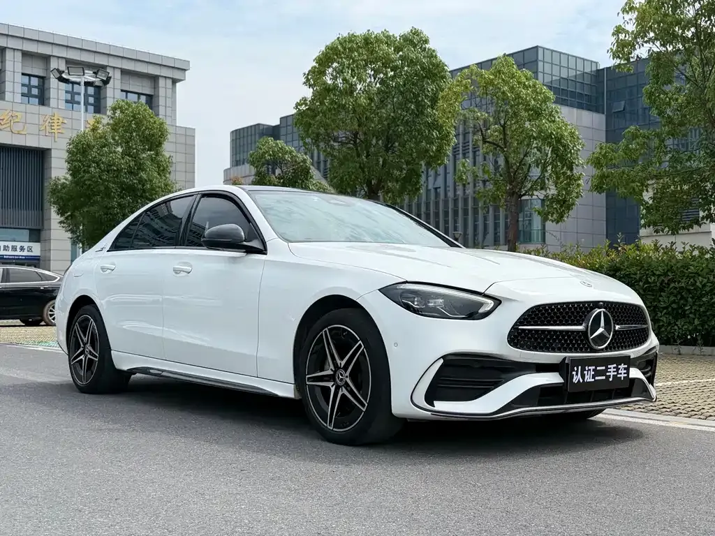 Mercedes-Benz C-Class — фото 4