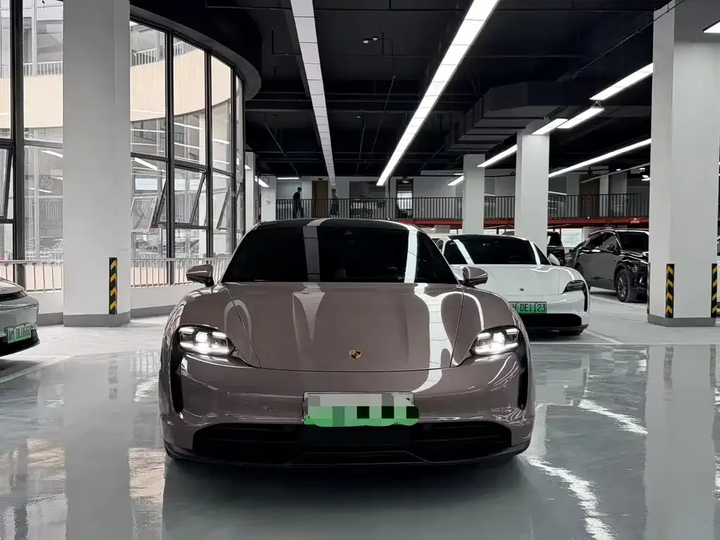 Porsche Taycan 2021 из CN, фото 3
