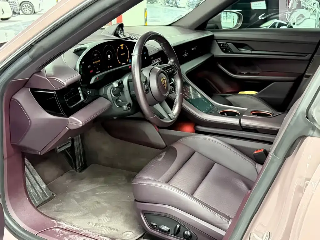 Porsche Taycan 2021 из CN, фото 10