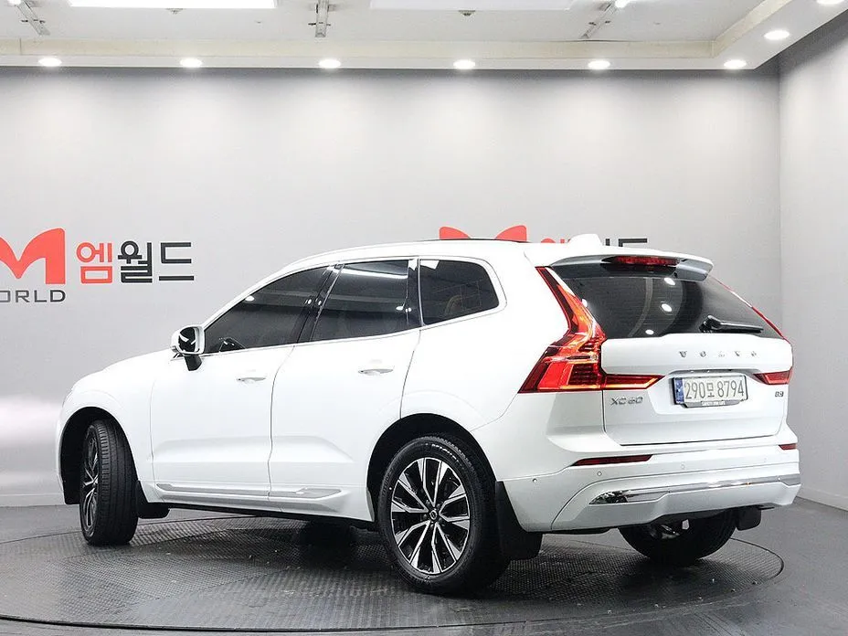 Volvo XC60 — фото 4