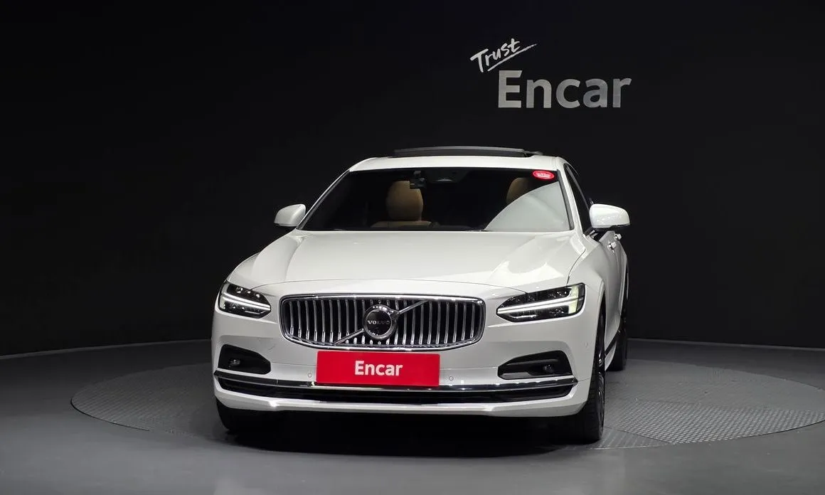 Volvo S90 2023 из KR, фото 2