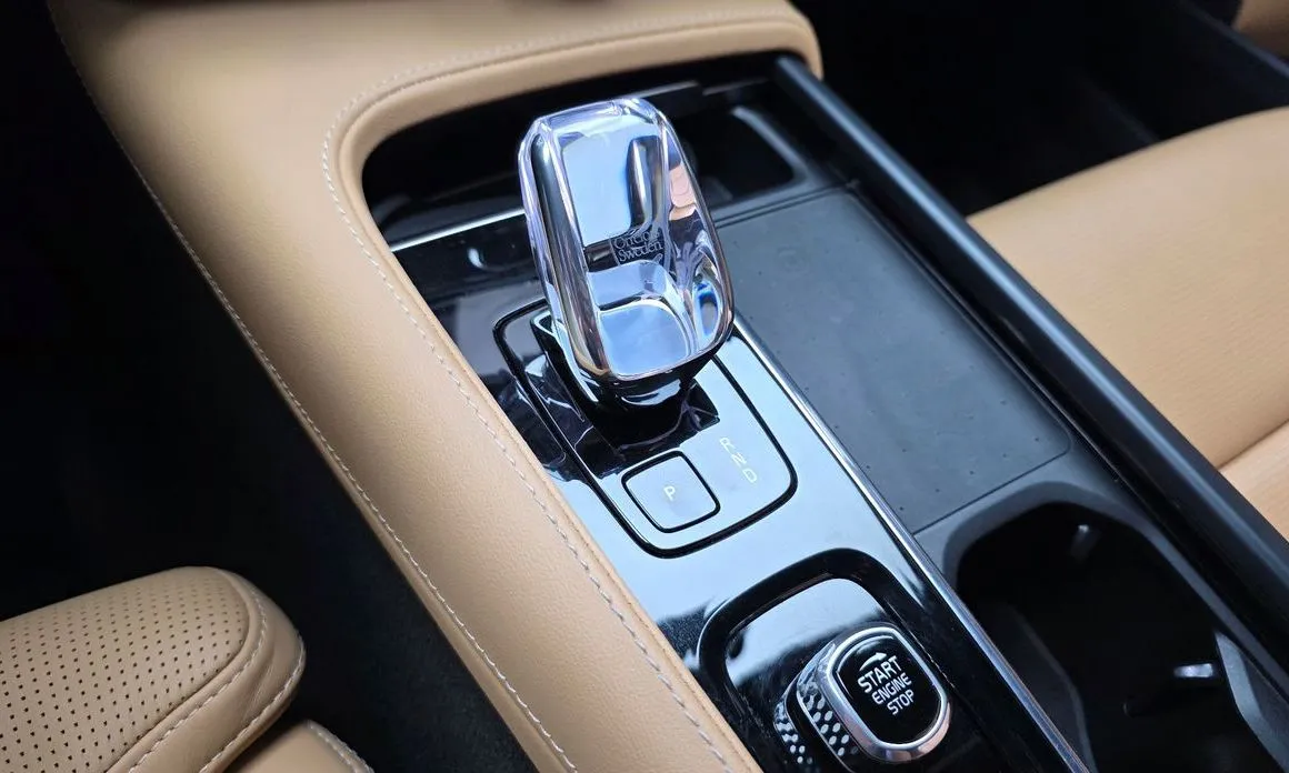 Volvo S90 2023 из KR, фото 9
