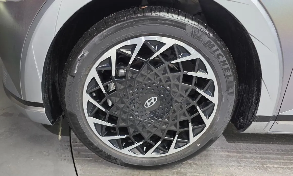 Hyundai Ioniq5 — фото 3