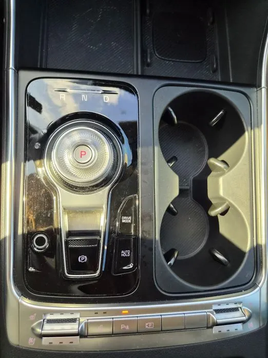 Kia Carnival — фото 2
