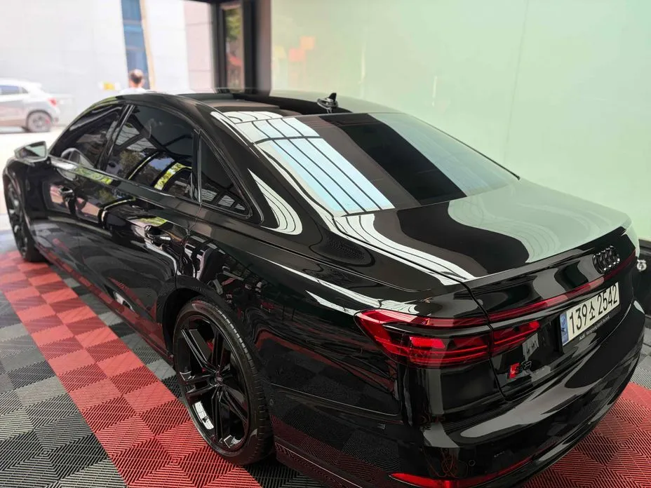 Audi S8 2022 из KR, фото 8