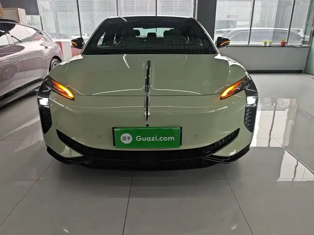 Hongqi EH7 2025 из CN, фото 8
